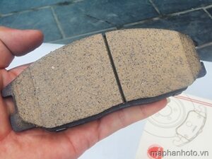 Má phanh ô tô tại Điện Biên